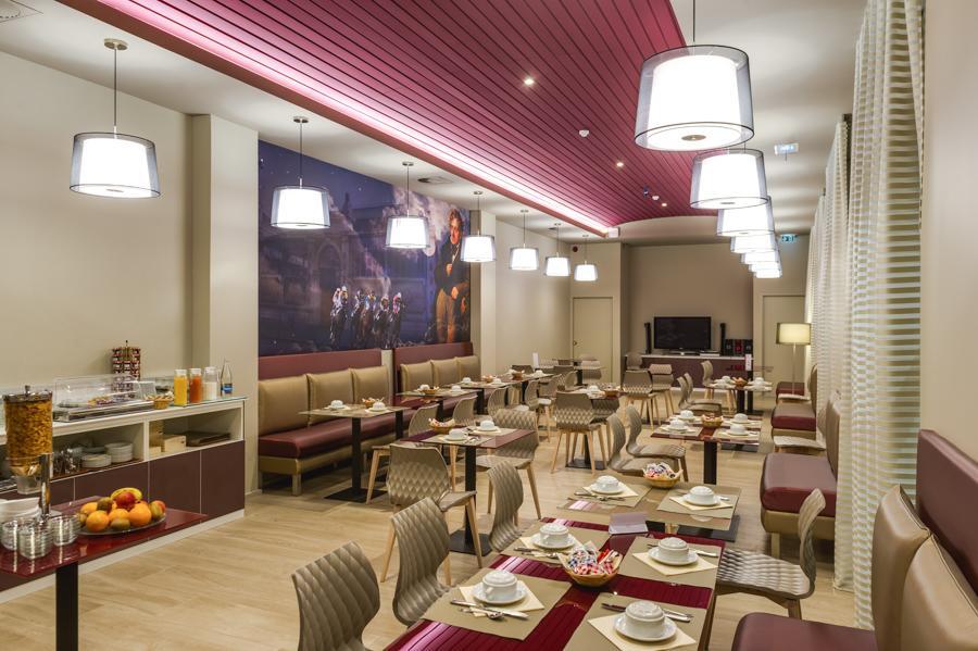Hotel Le Шатобриан Экстерьер фото